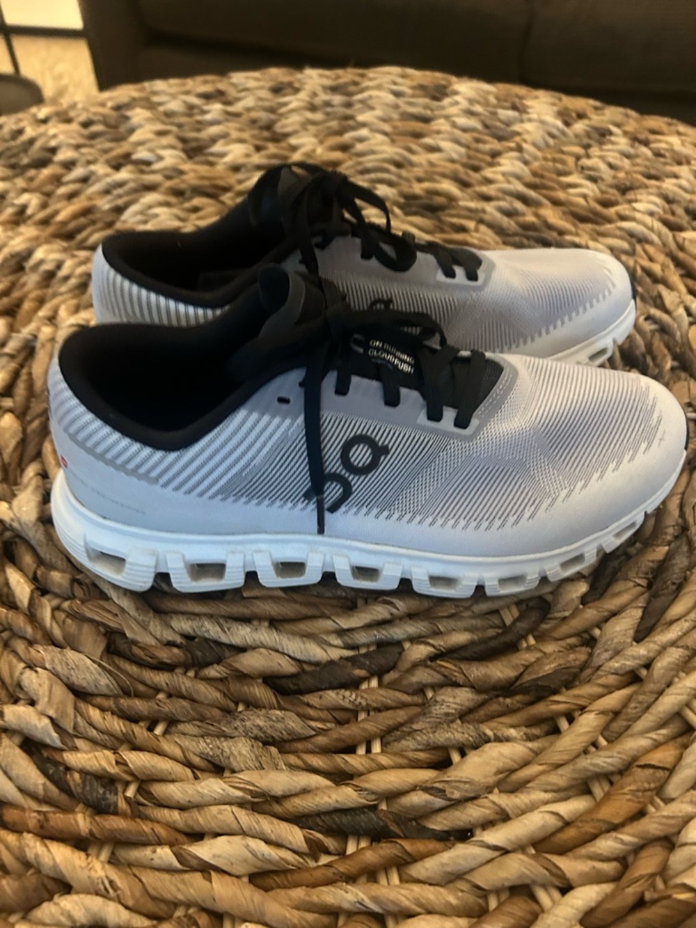 On Running Women’s Cloud-Style Sneakers - White/Black